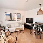 Pueblo Con Piscina 度假居 Majanicho