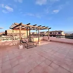 度假居 Pueblo Con Piscina