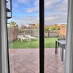 度假居 Pueblo Con Piscina Majanicho