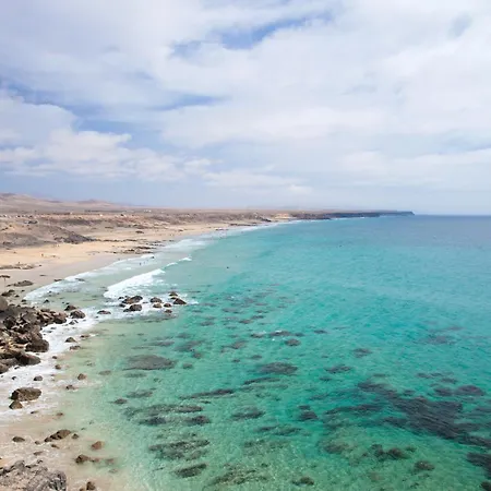 Pueblo Con Piscina بيت للعطل *